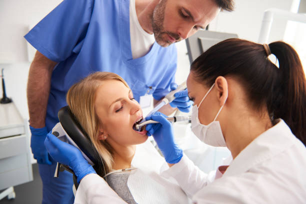 Best Crowns and Bridges  in Fountain Valley, CA